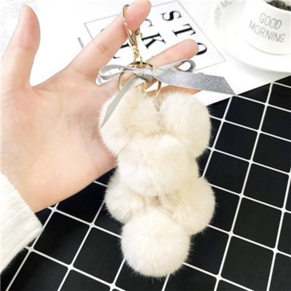 Bunch of Grapes Faux Fur Pom Pom Keychain/Bag Charm NWT - Picture 3 of 7